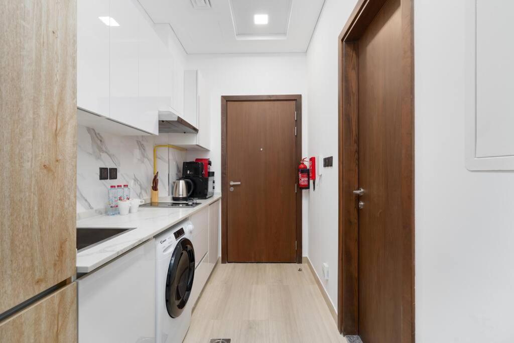 Apartment And Cozy Elysee 2 In Jvc - Dubai